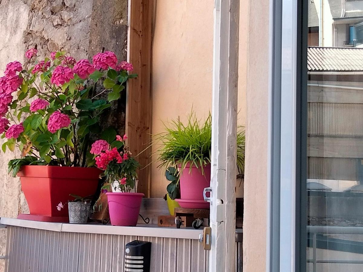 Les Chambres Hautes D'Anastasia Rodez Buitenkant foto