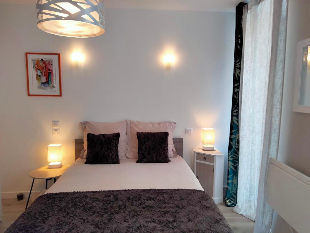 Les Chambres Hautes D'Anastasia Rodez Buitenkant foto
