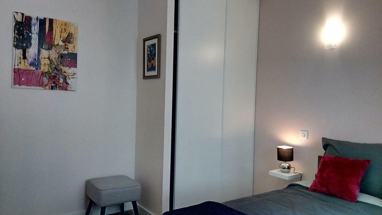 Les Chambres Hautes D'Anastasia Rodez Buitenkant foto