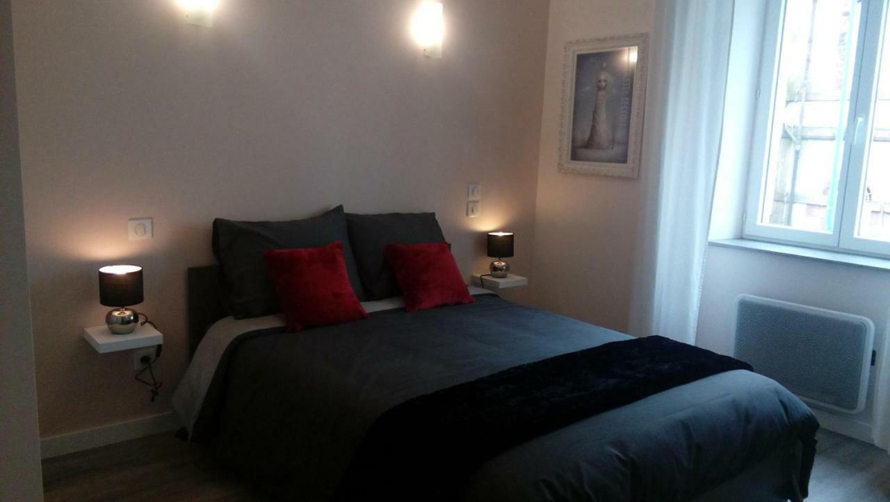 Les Chambres Hautes D'Anastasia Rodez Buitenkant foto